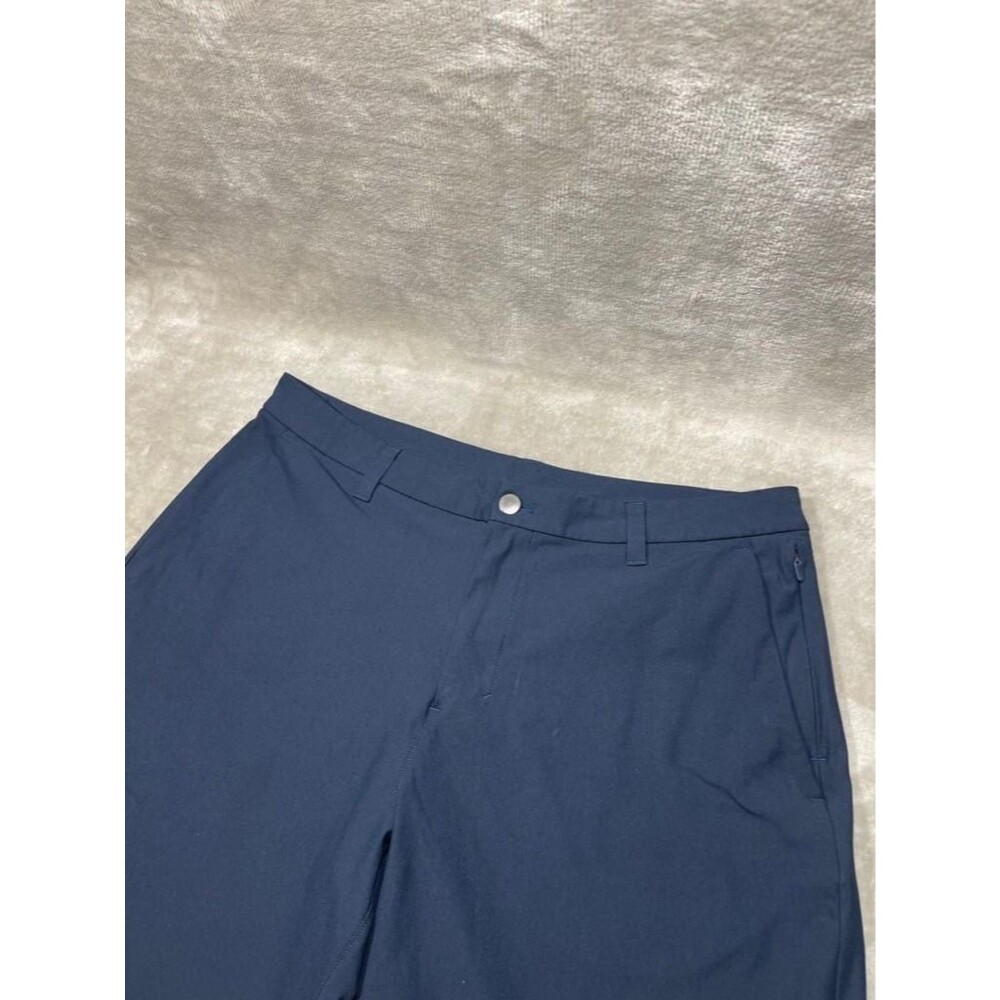 Lululemon Shorts Men Size 34 Navy Blue Stretch Commission Golf Outdoor Casual